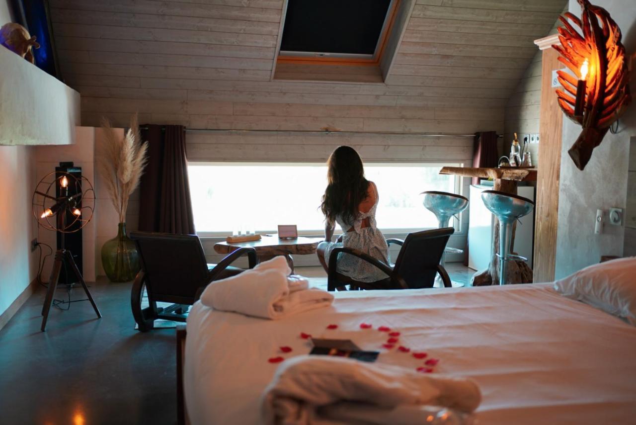 Abri Cosy - Suite Romantique En Camargue Saint-Gilles  Buitenkant foto