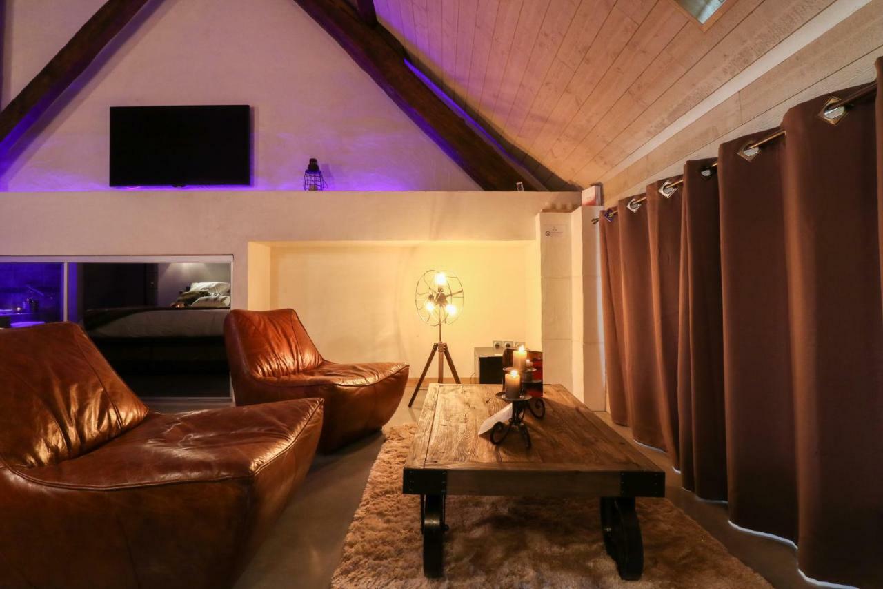 Abri Cosy - Suite Romantique En Camargue Saint-Gilles  Buitenkant foto